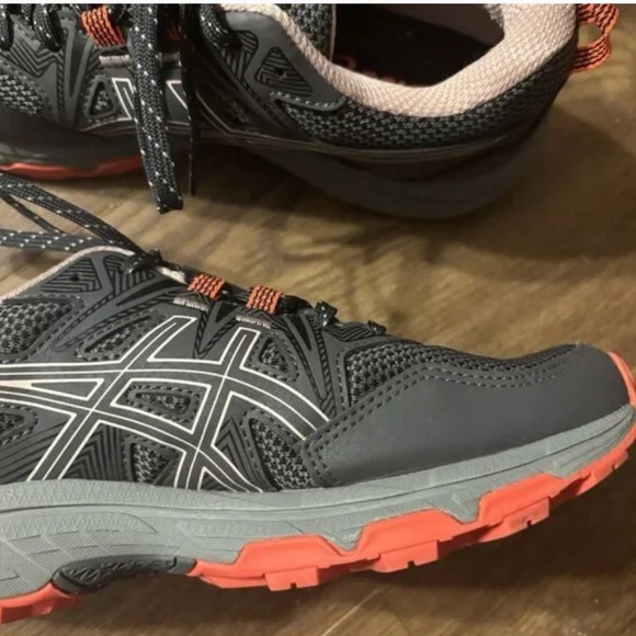 ASICS Women’s Gel Venture 8 Running Shoes Gray/Orange Trail Hiking (Size 7 Wide) - Picture 2 of 9